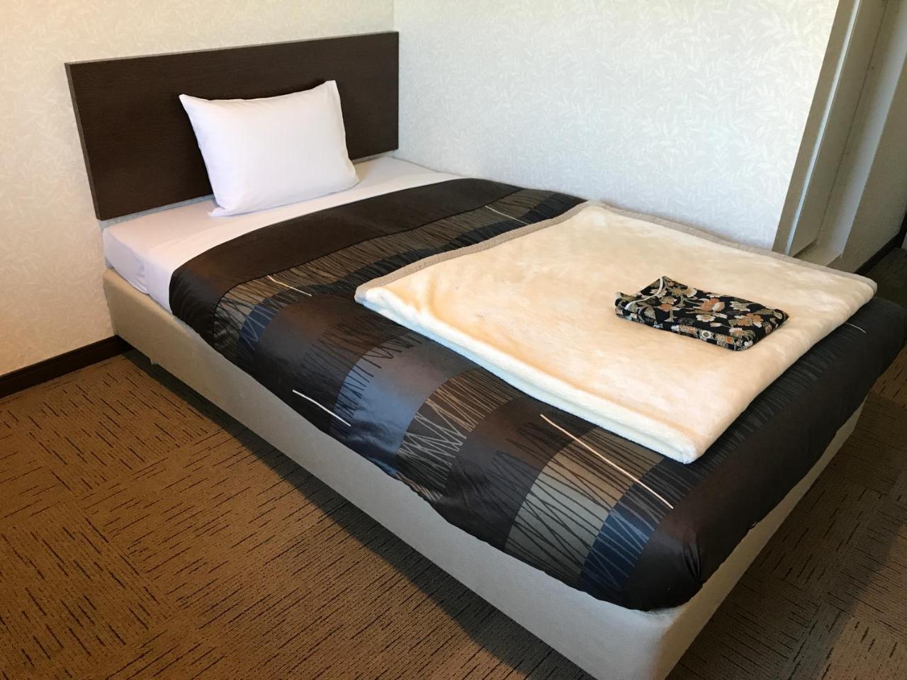 Conbini Ayersrockhotel Sendaitagajo Zewnętrze zdjęcie